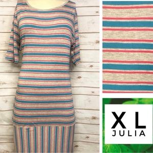 Julia XL